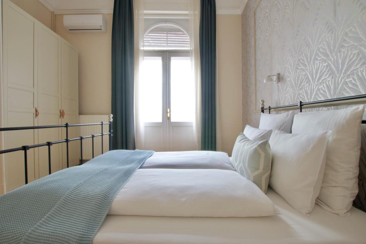 Standard By Hi5 - Kecskemeti Street Apartament