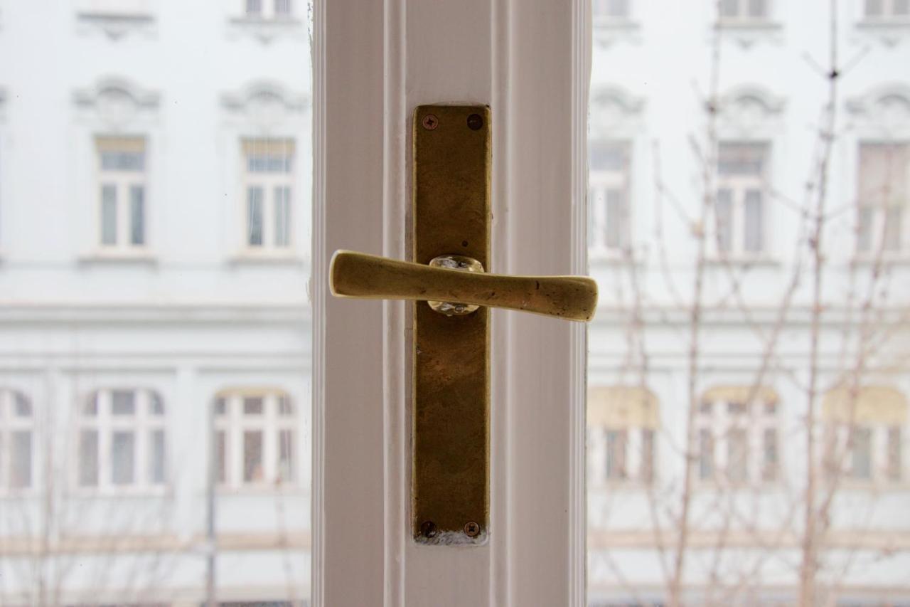 Standard By Hi5 - Kecskemeti Street Apartament *